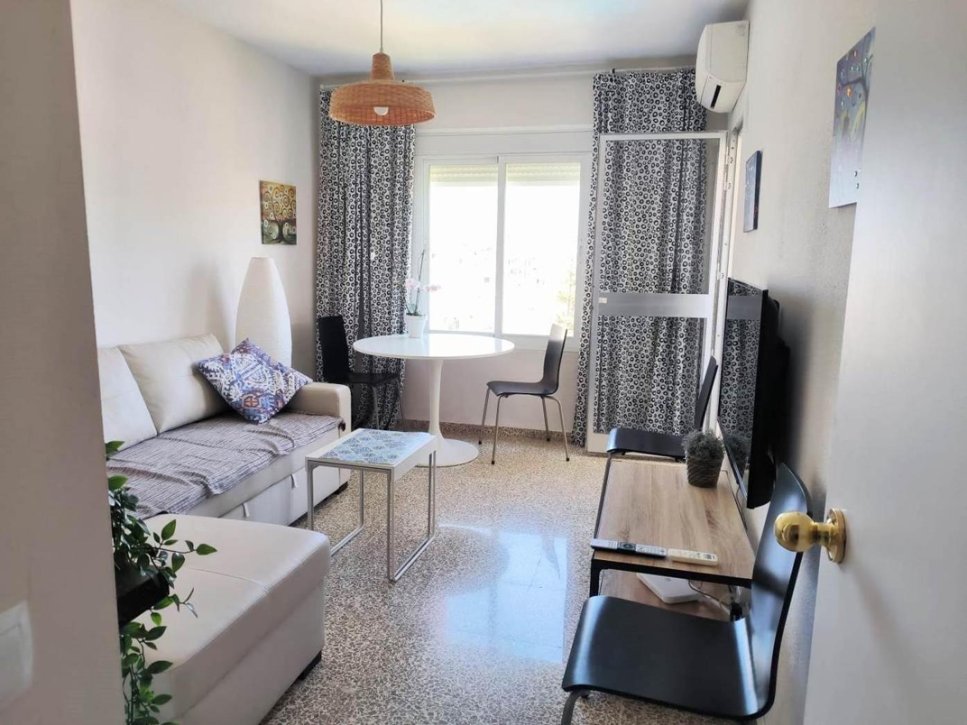 Luminoso Apartamento Playa Torrecilla. Con Piscina Нерха Экстерьер фото